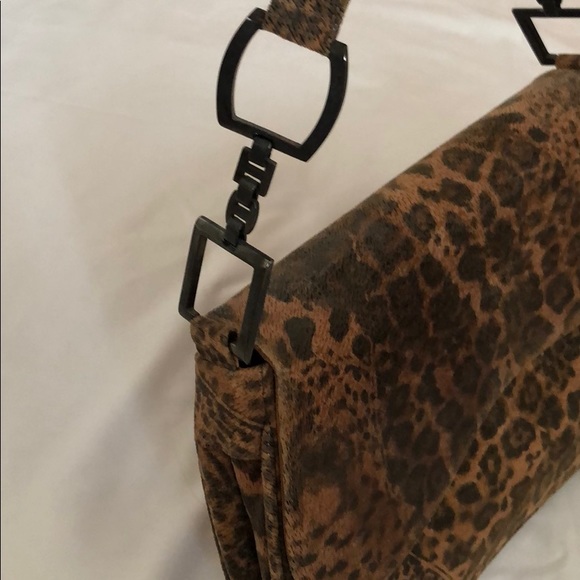 Stuart Weitzman animal print purse - Picture 5 of 16